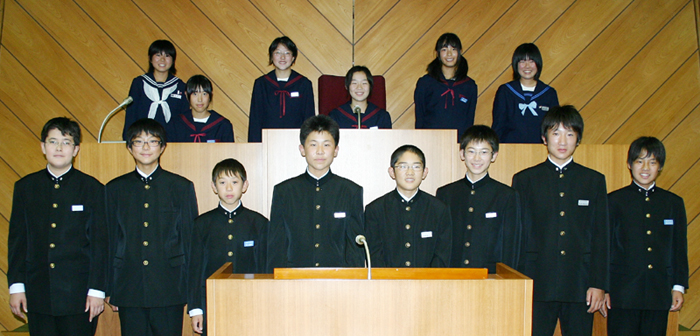 中学2年生による模擬議会