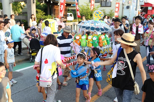 子ども神輿パレードと花火大会は例年通り開催予定です。