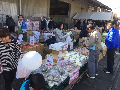 天気にも恵まれて多くの人でにぎわいました