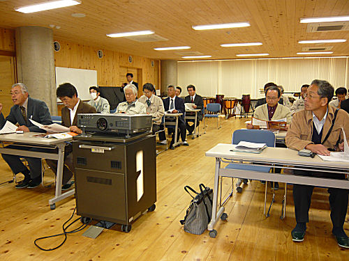 福島県地域材利用研究会の皆さん