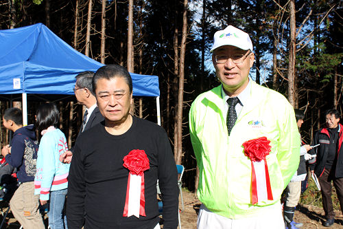 ホンダ会の岩瀬会長さんと一緒に