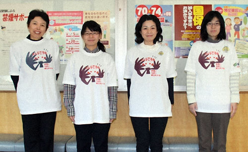 おそろいのTシャツでインフルエンザ予防をPR
