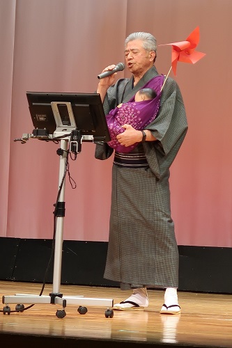 澤村教育長 さすがの歌声でした