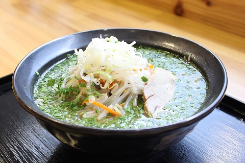 濃厚な「にら味噌ラーメン」