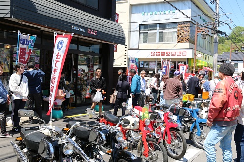 第2昭和館(手前)と第1昭和館(奥)
