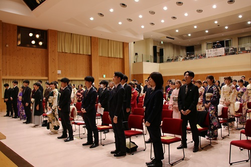 終始和やかな雰囲気で行われた式典