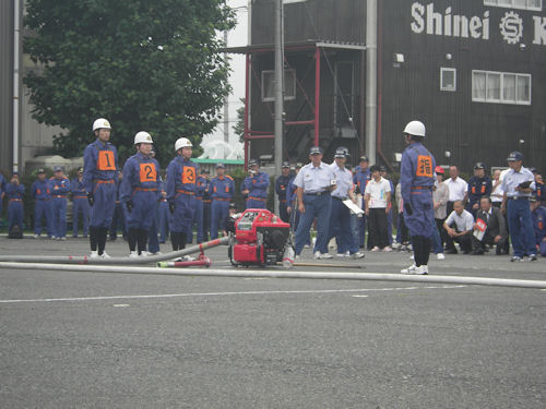 僅差で３位となった小型ポンプの部