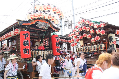 今年は私たち下横町が当番町！（昨年の様子です）