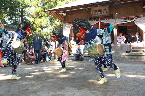 子どもたちは約50分間踊り続けました