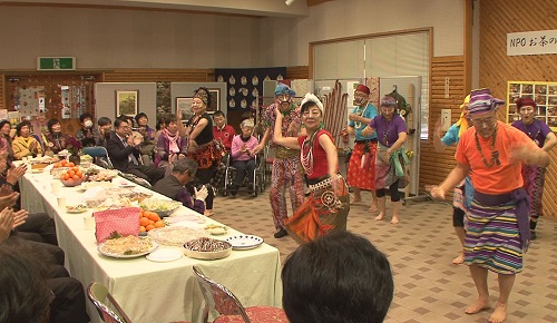 NPOお茶の間創立10周年記念祝(アフリカンダンス)